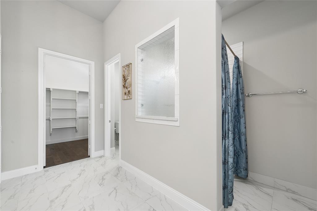 1041 Ocean Breeze Drive Property Photo 19