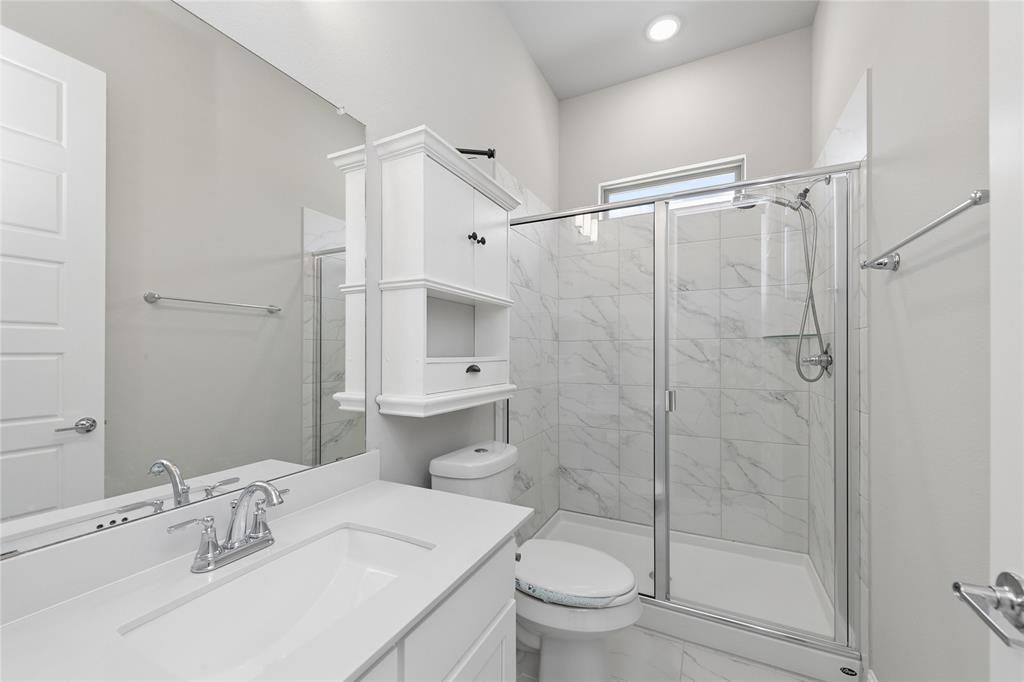 1041 Ocean Breeze Drive Property Photo 31