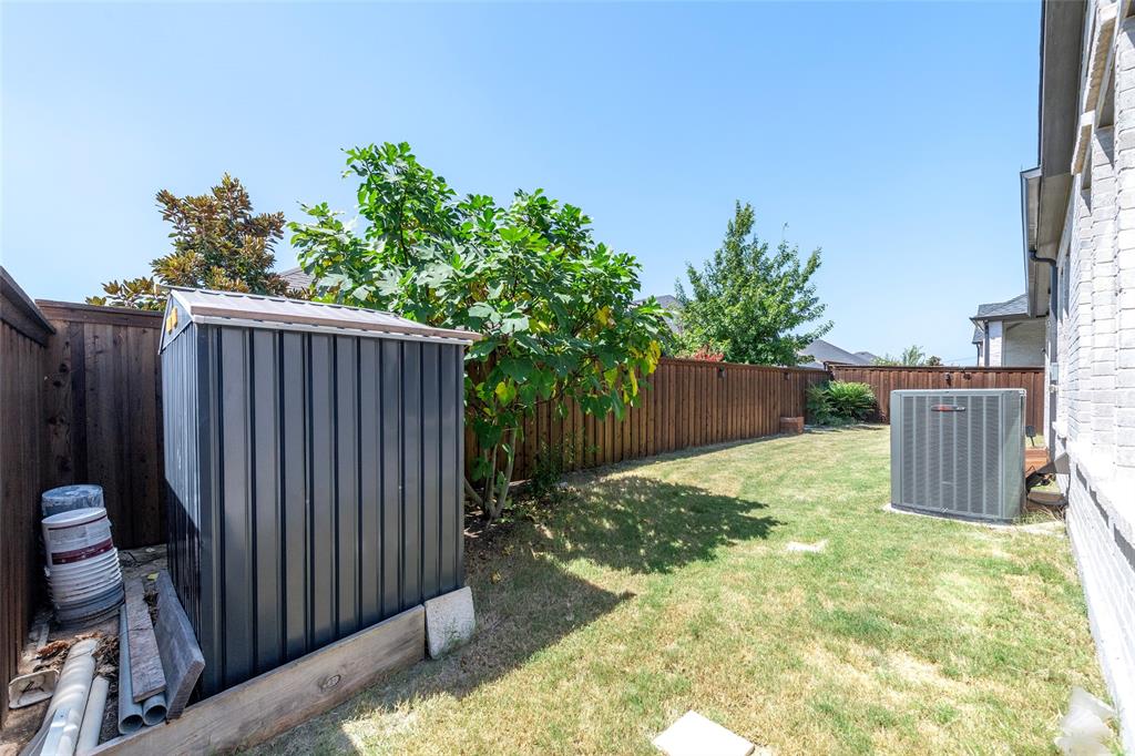 1041 Ocean Breeze Drive Property Photo 37