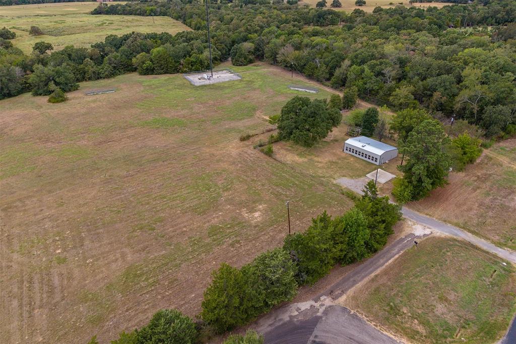 6899 Tx-19 Highway Property Photo 3