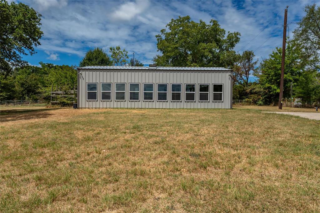 6899 Tx-19 Highway Property Photo 31