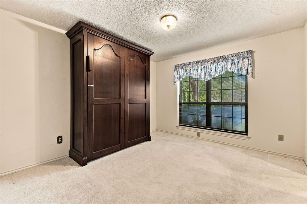 6916 Tumbling Trail Property Photo 30