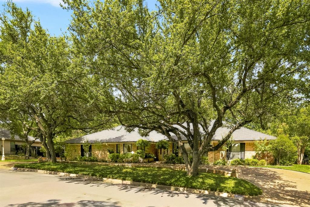 6916 Tumbling Trail Property Photo 33