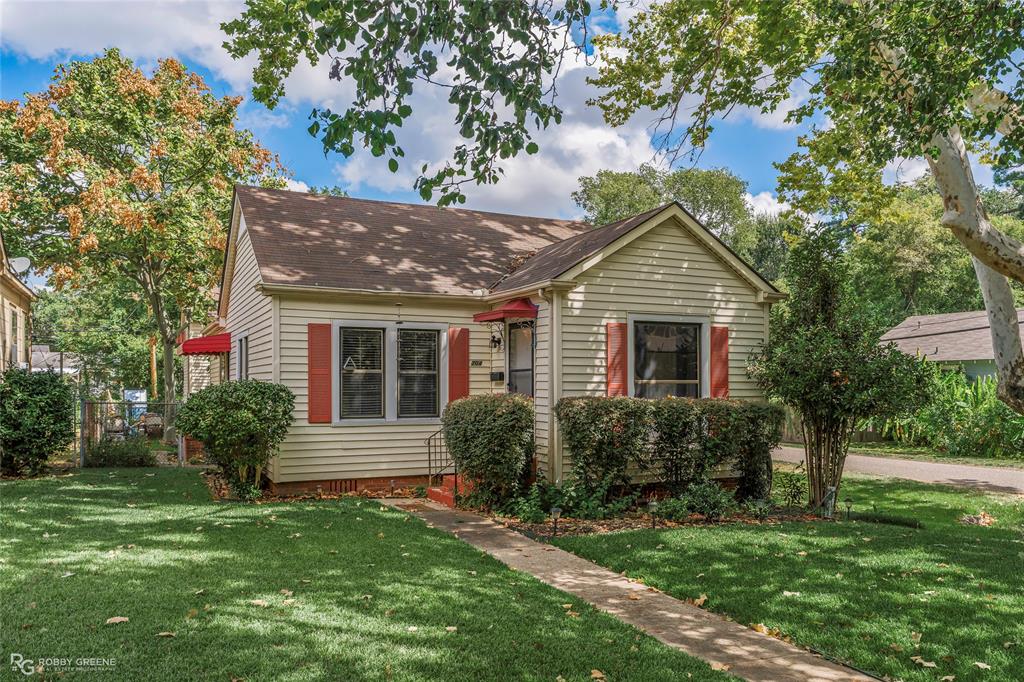 704 College Property Photo 1