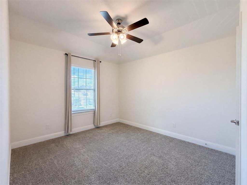 2929 Log Cabin Drive Property Photo 12