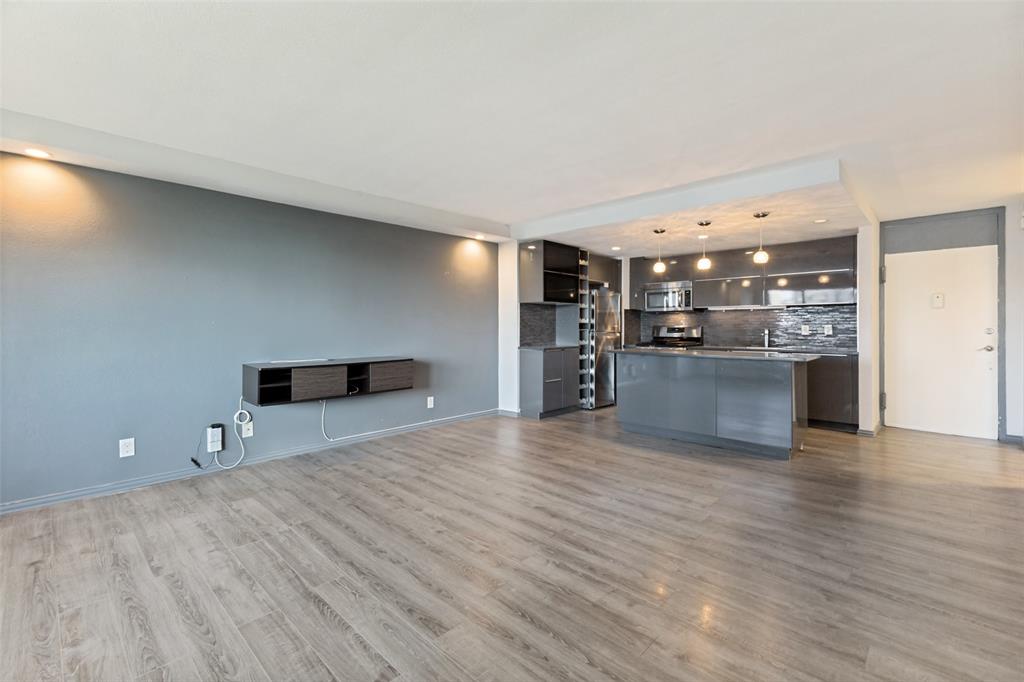 3883 Turtle Creek Boulevard 808 Property Photo 5