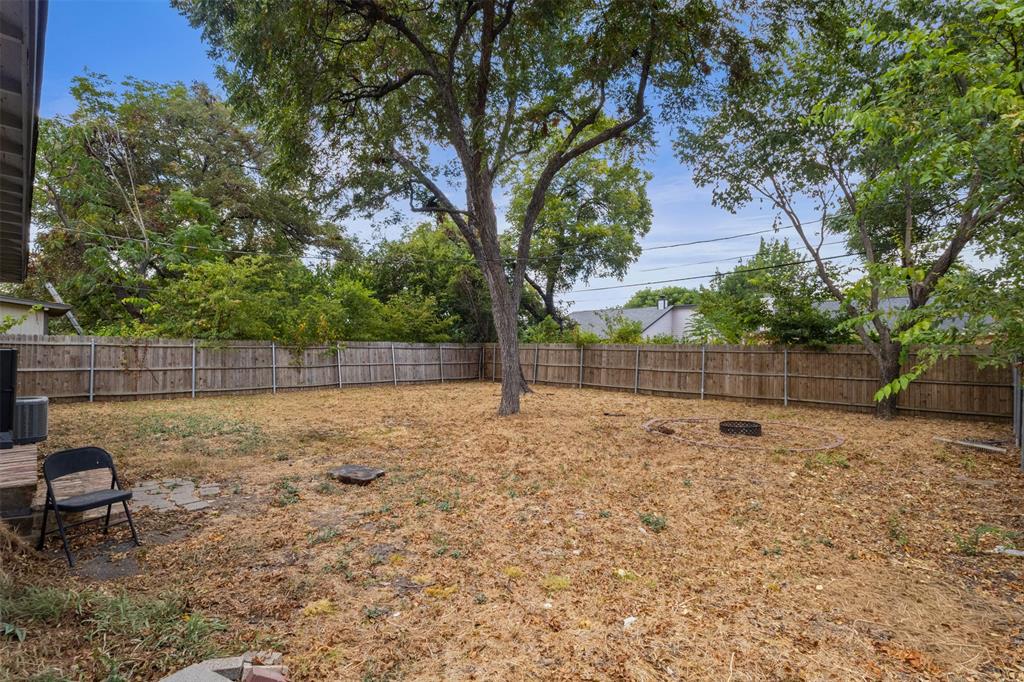 2342 Kingswood Drive Property Photo 16