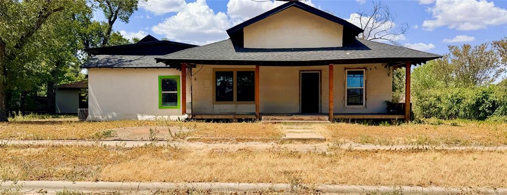 808 Trundy Property Photo 1