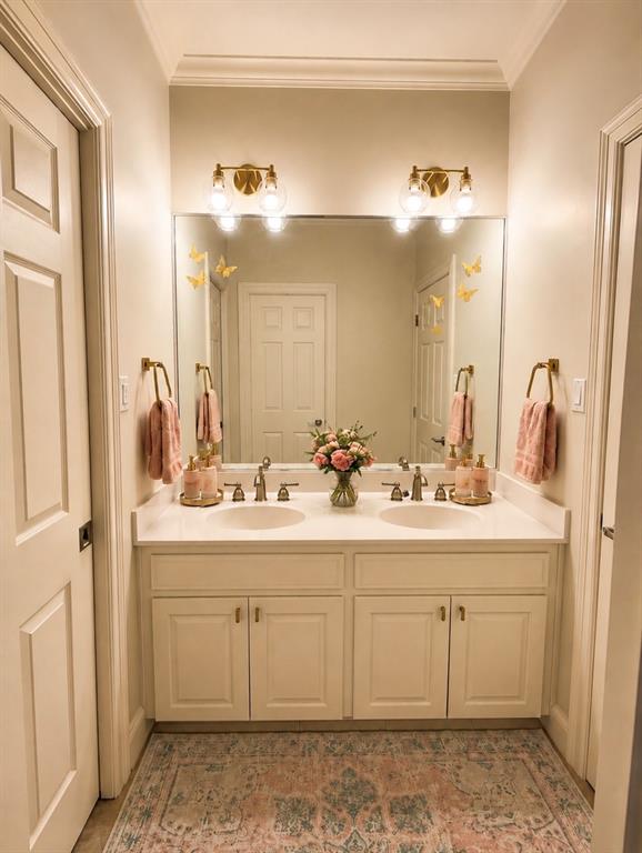 378 Saint Charles Boulevard Property Photo 15