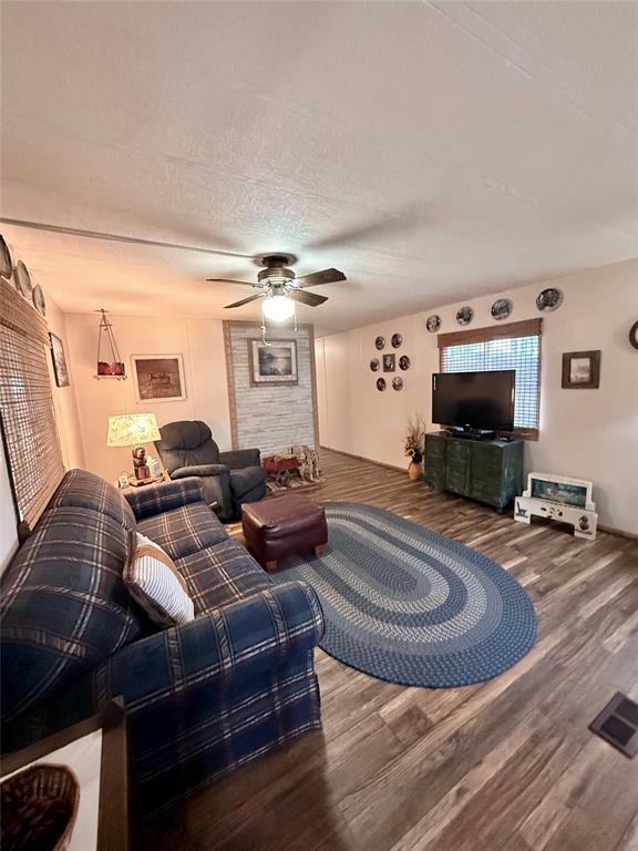 177 County Road 1556 Property Photo 15