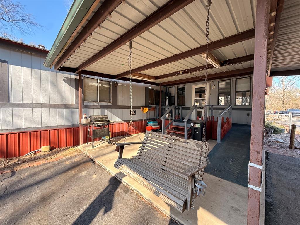 177 County Road 1556 Property Photo 24