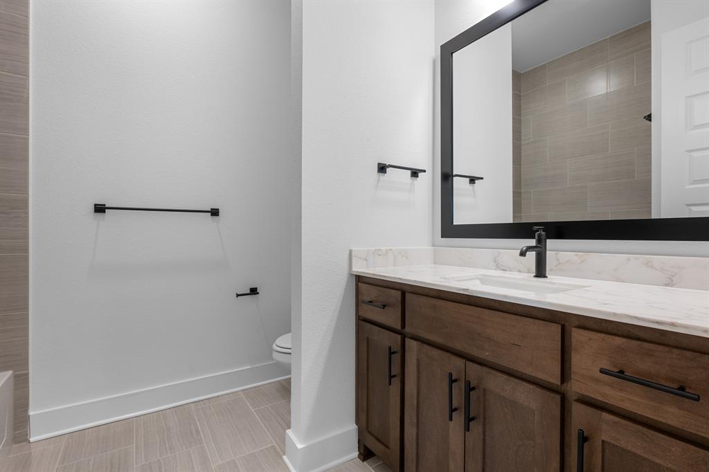 128 Texas Ash Drive Property Photo 15