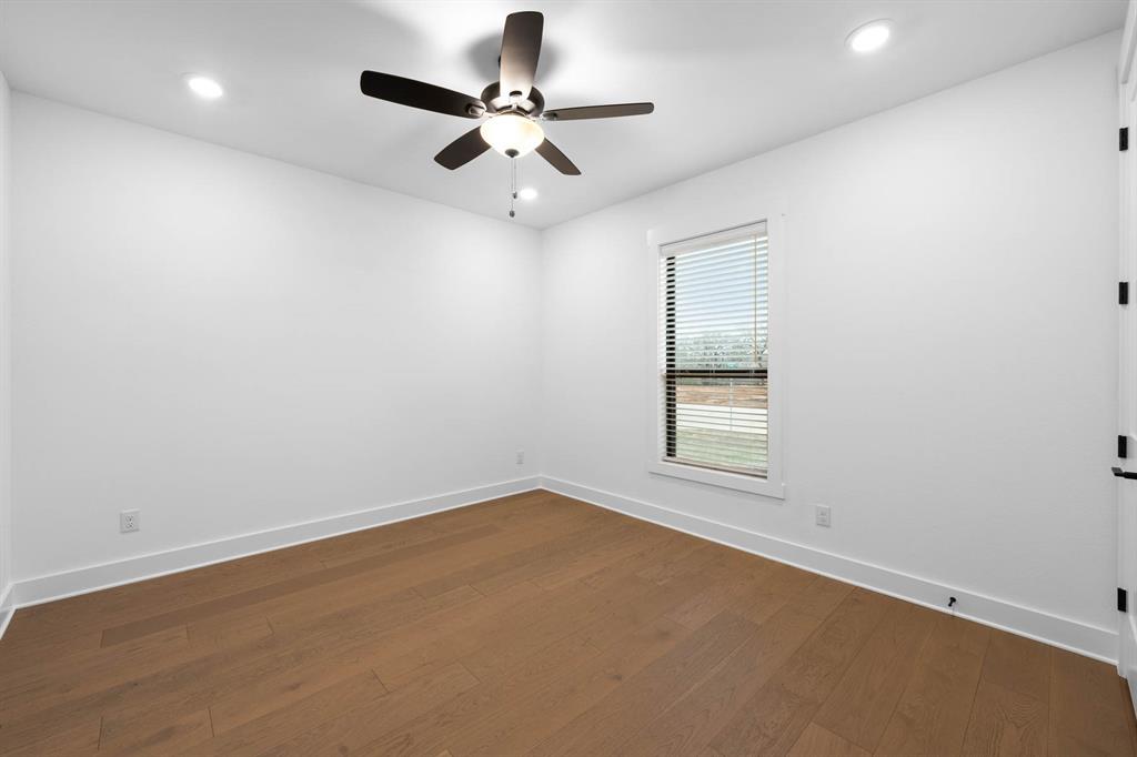 104 Wild Plum Drive Property Photo 11