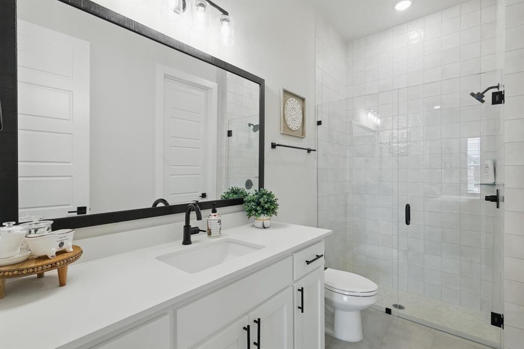 330 Peach Point Road Property Photo 29