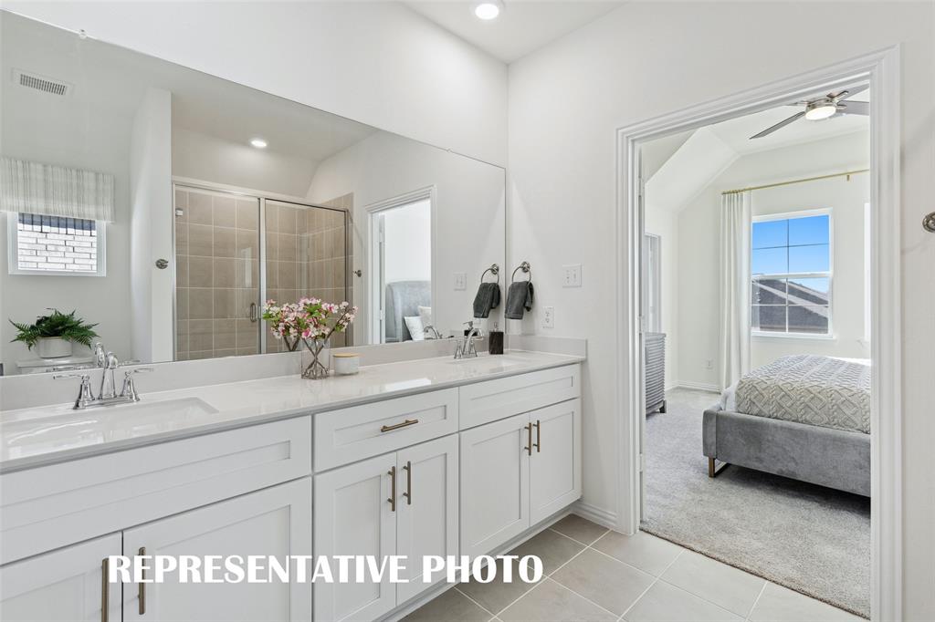 5310 Springlake Parkway Property Photo 8