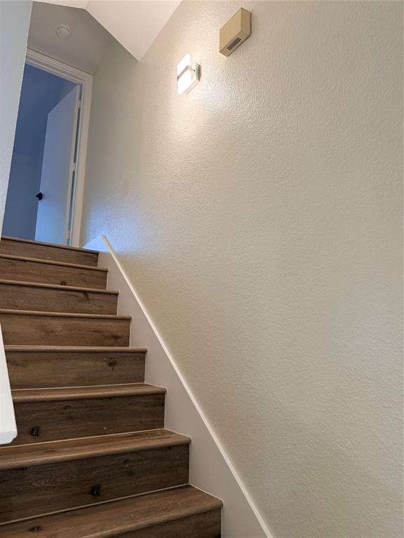 2525 Shady Ridge Drive Property Photo 11