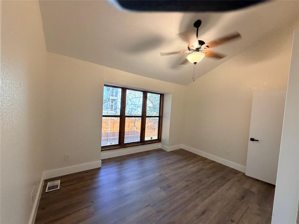 2525 Shady Ridge Drive Property Photo 15