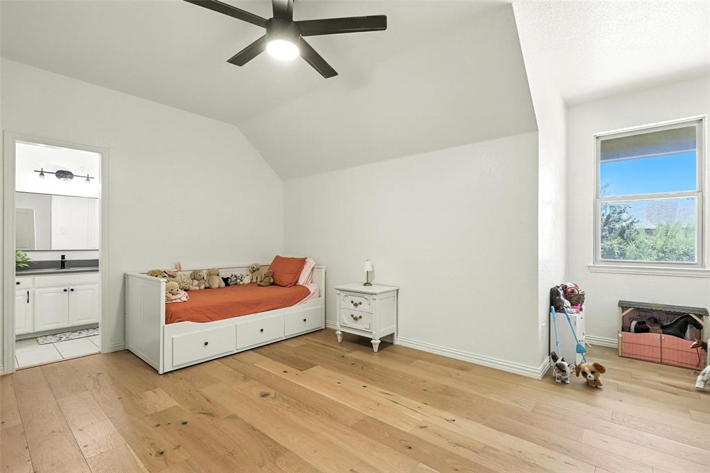 381 Creek Bend Drive Property Photo 23