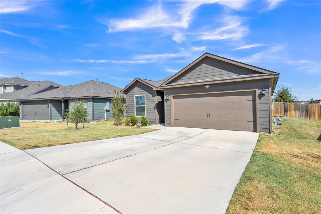 2420 Stillwater Drive Property Photo 4