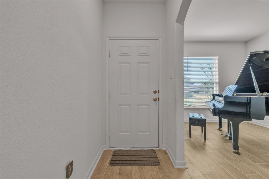2420 Stillwater Drive Property Photo 6