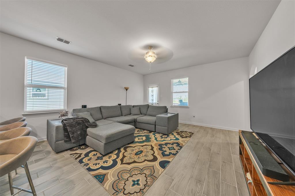2420 Stillwater Drive Property Photo 15