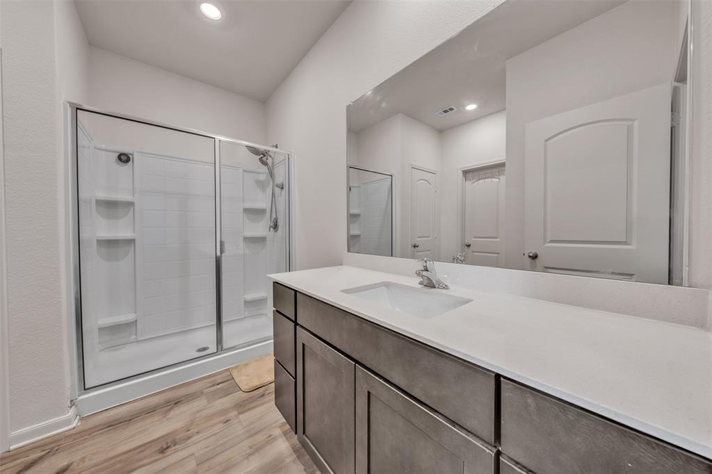 2420 Stillwater Drive Property Photo 17