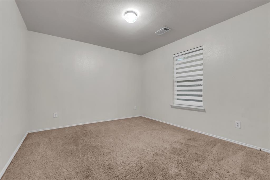 3517 Apple Valley Way Property Photo 17