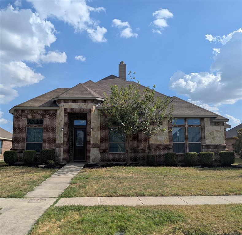 408 Valley Ridge Drive Property Photo 1