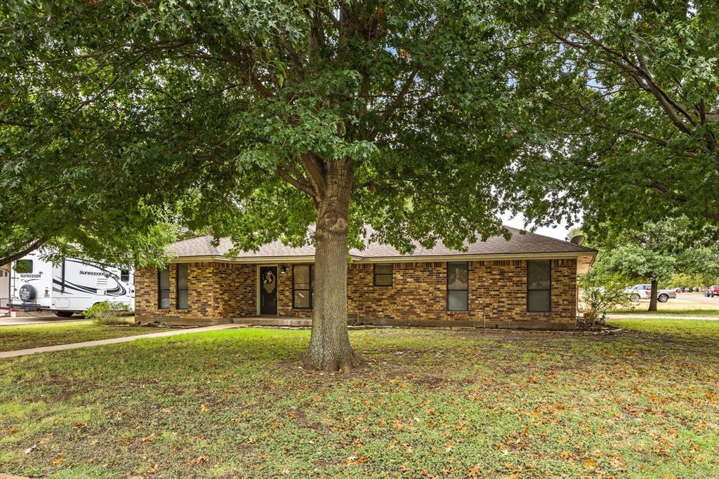 1812 N Cypress Avenue Property Photo 16