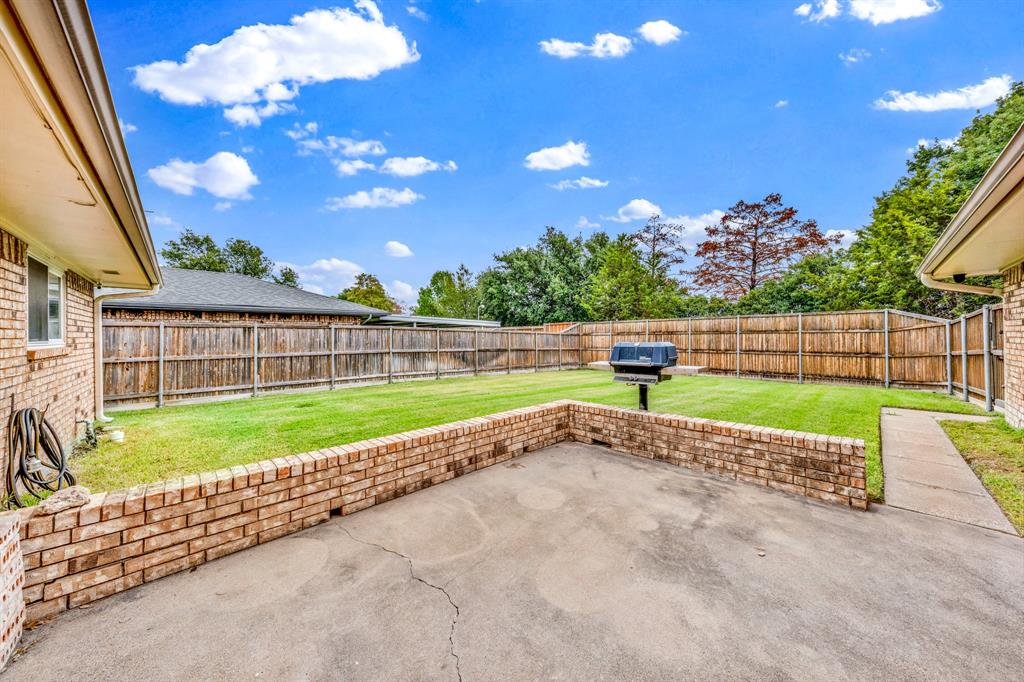 1606 Clear Point Drive Property Photo 35