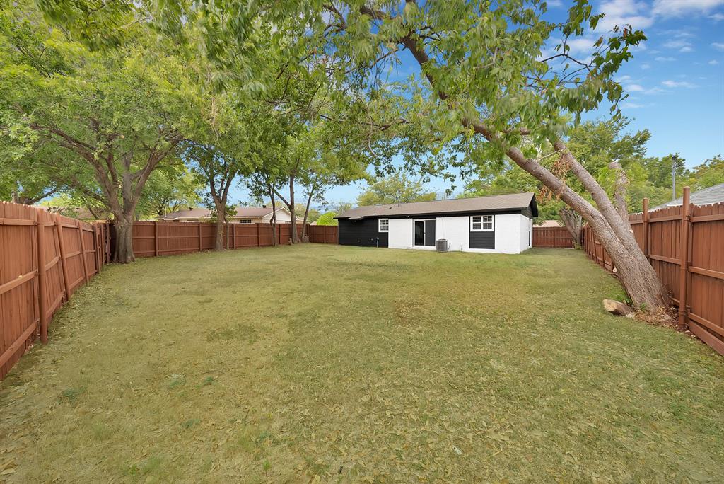 1440 Francis Lane Property Photo 28