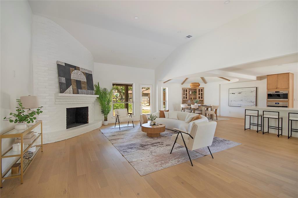 3703 Windmill Lane Property Photo 2
