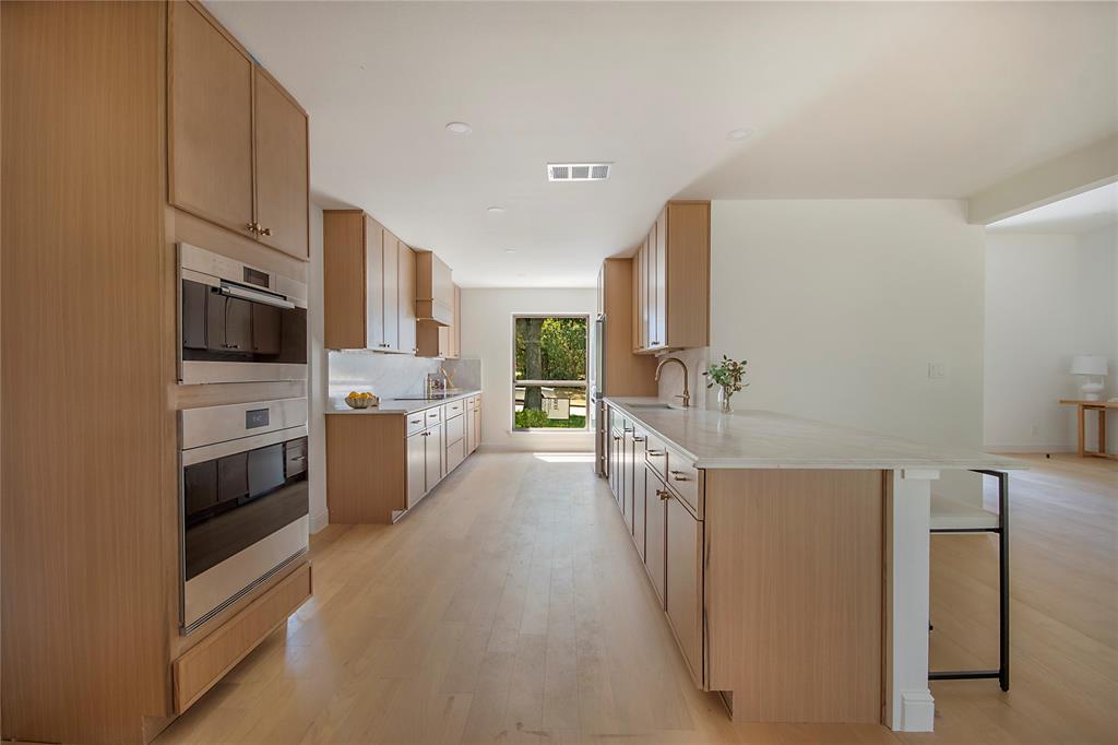 3703 Windmill Lane Property Photo 17