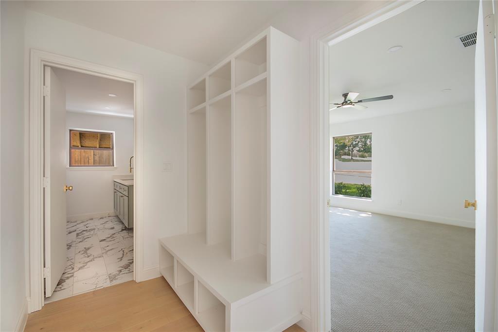 3703 Windmill Lane Property Photo 25