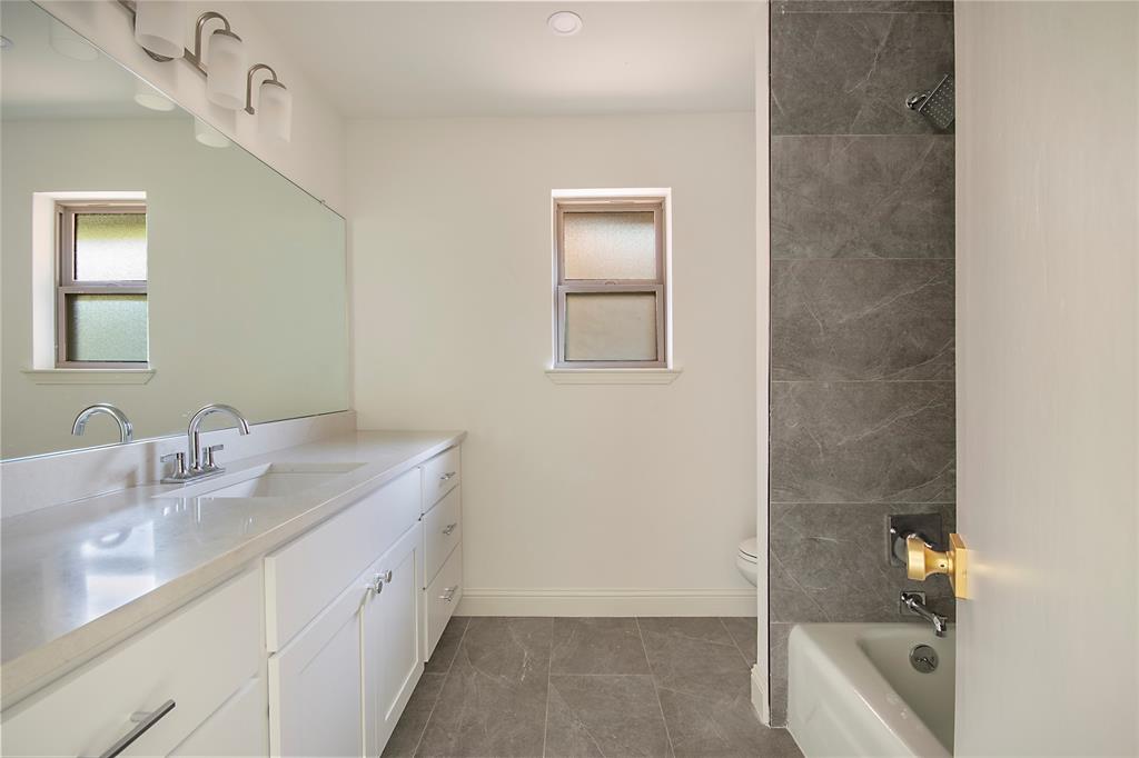 3703 Windmill Lane Property Photo 29