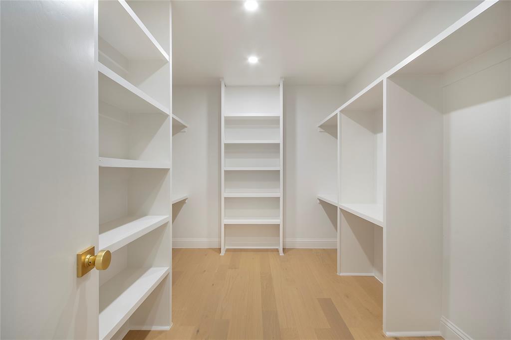 3703 Windmill Lane Property Photo 33