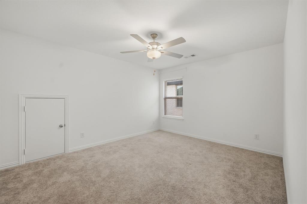 2507 Gentle Knoll Drive Property Photo 18