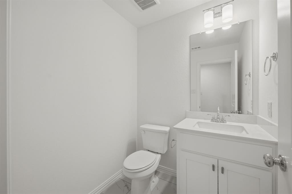2507 Gentle Knoll Drive Property Photo 24