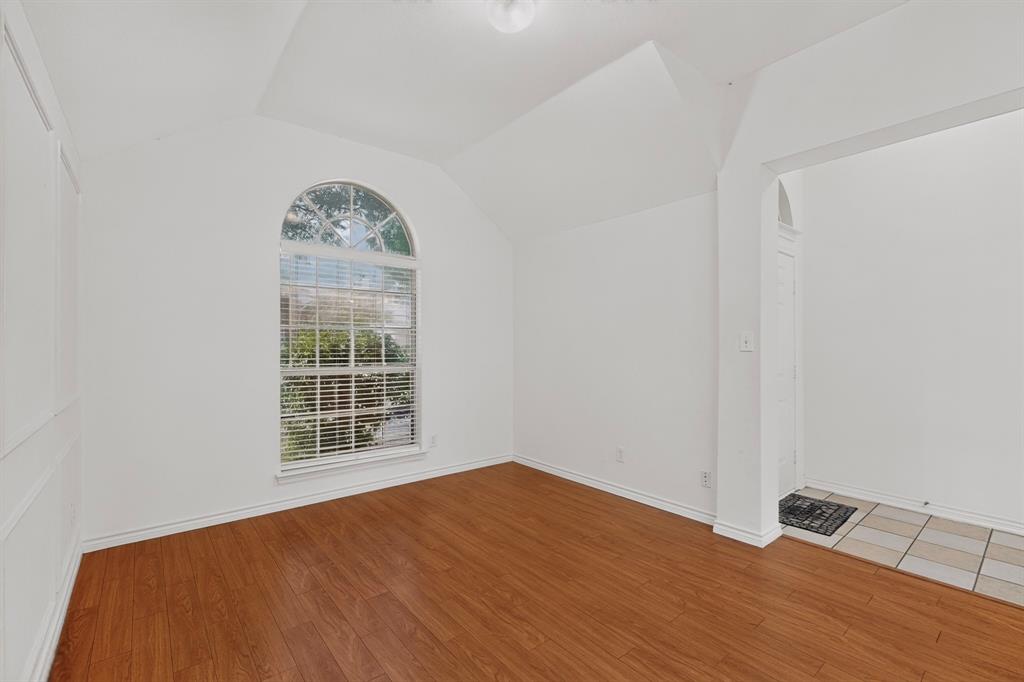 8108 Case Drive Property Photo 8