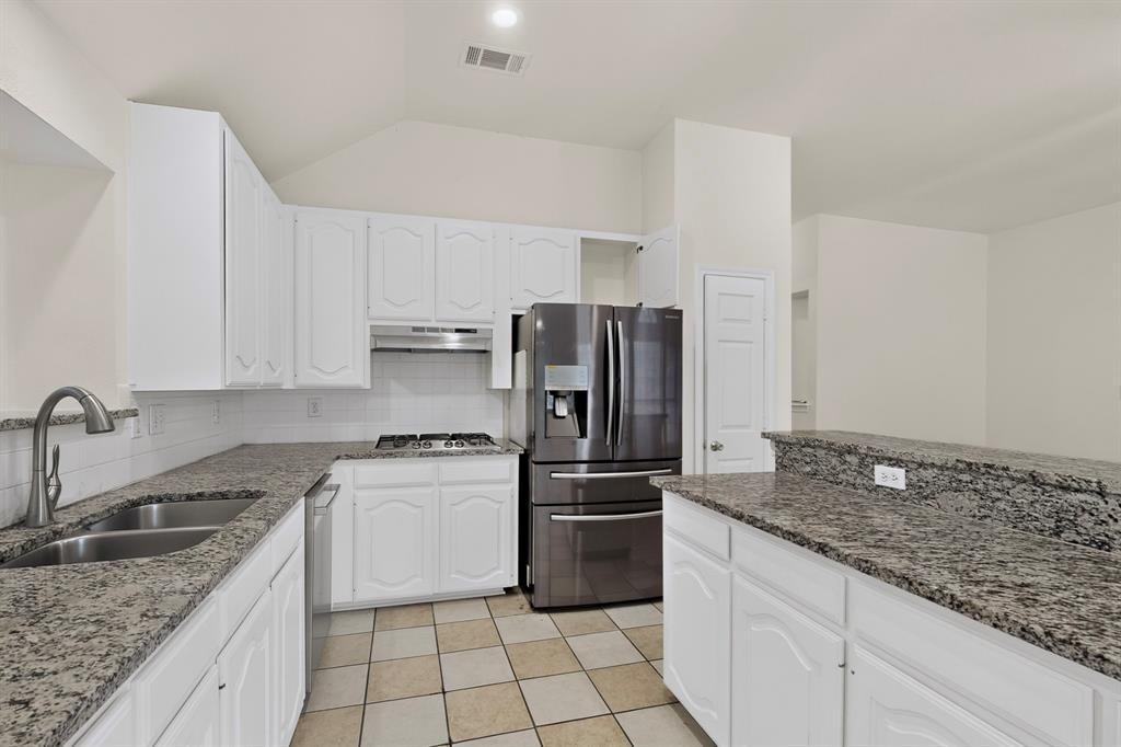 8108 Case Drive Property Photo 17