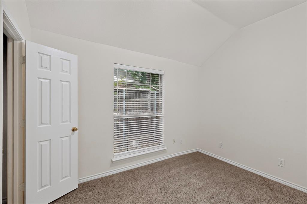 8108 Case Drive Property Photo 32