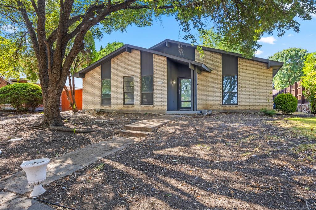 3314 Excalibur Circle