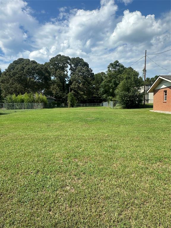 2741 Mill Street Property Photo 5
