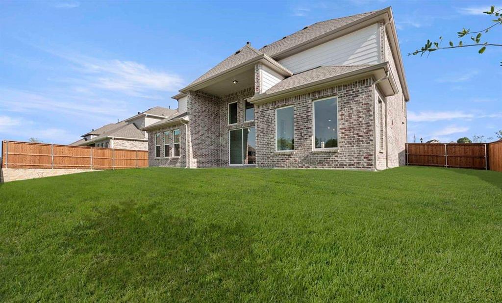 2216 Switchgrass Drive Property Photo 4