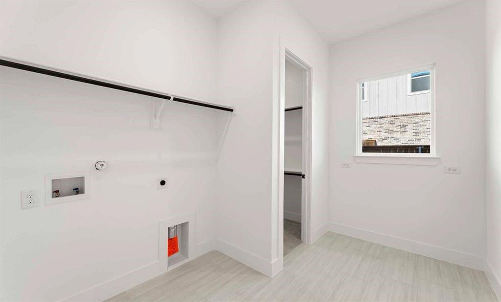 2216 Switchgrass Drive Property Photo 20
