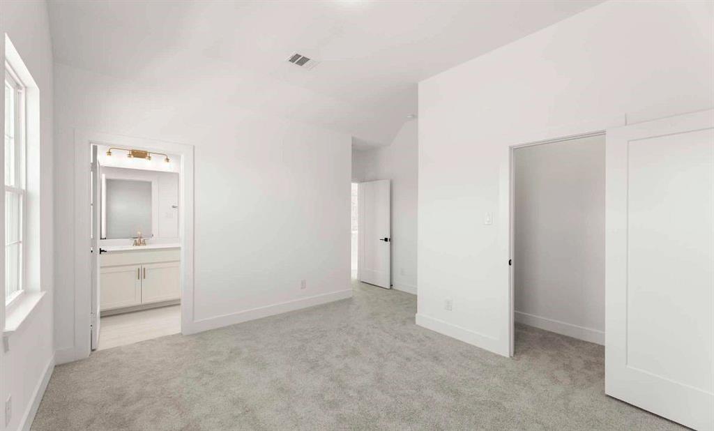 2216 Switchgrass Drive Property Photo 25