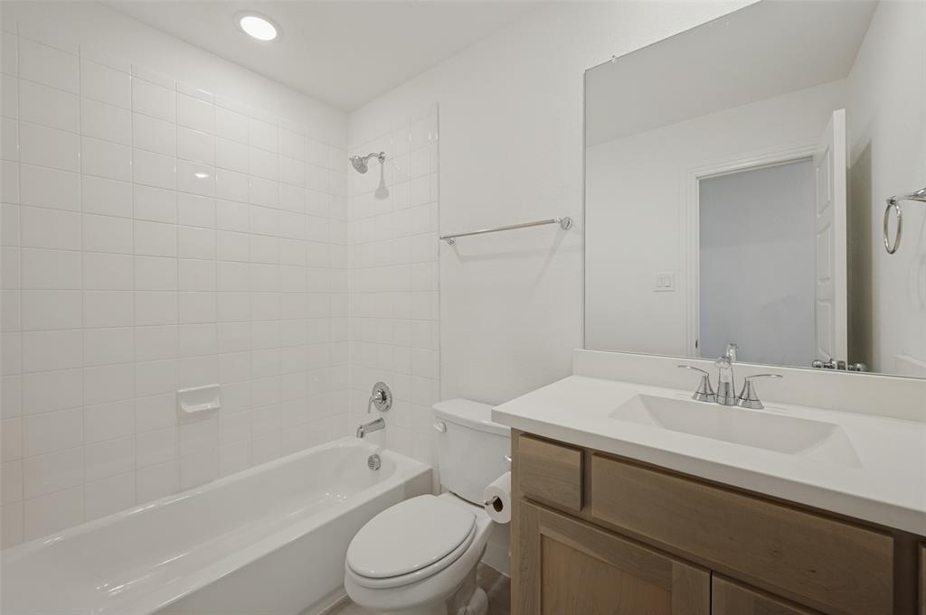 1316 Buttercup Avenue Property Photo 23