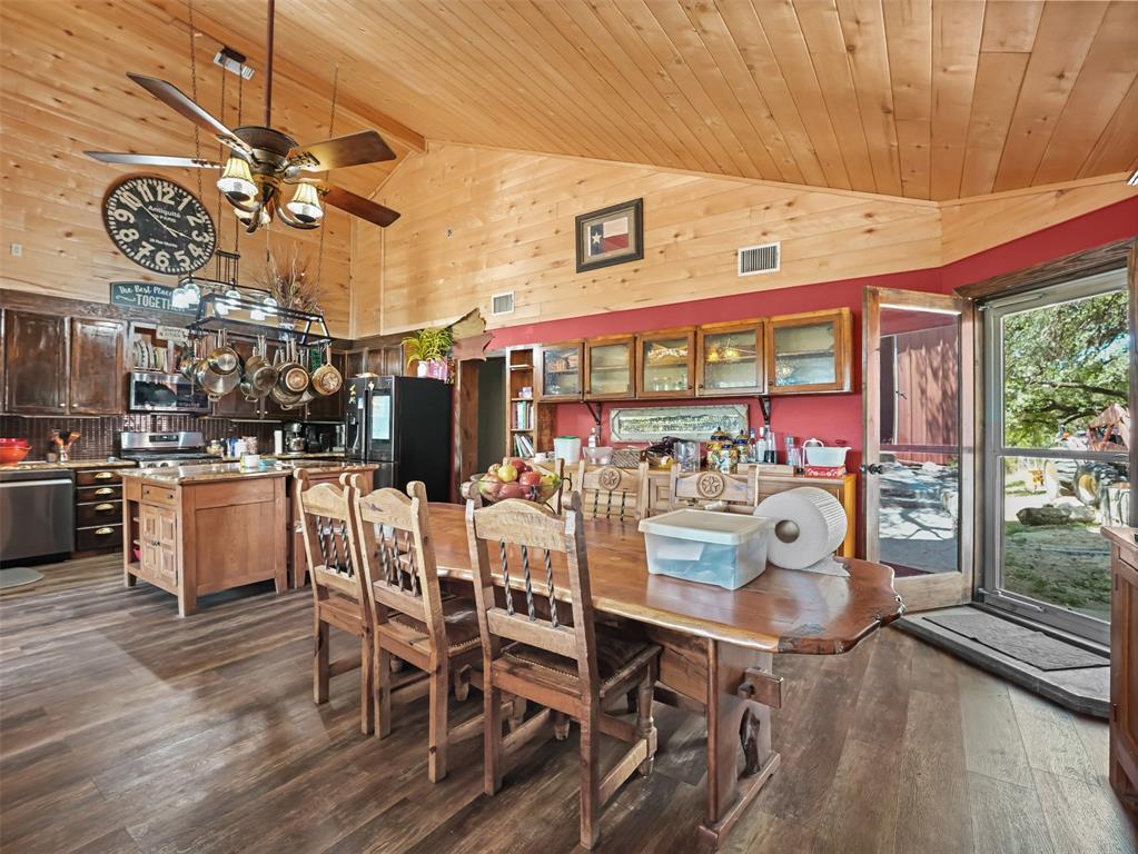 1850 W Ranch Road 337 Property Photo 3