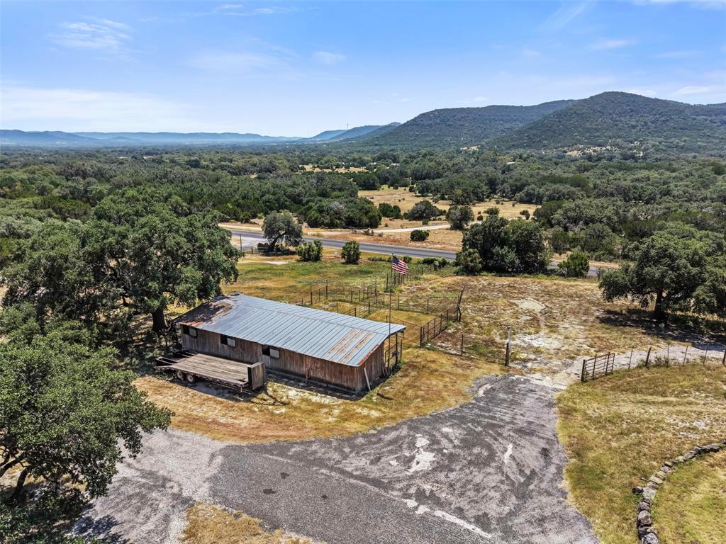 1850 W Ranch Road 337 Property Photo 38