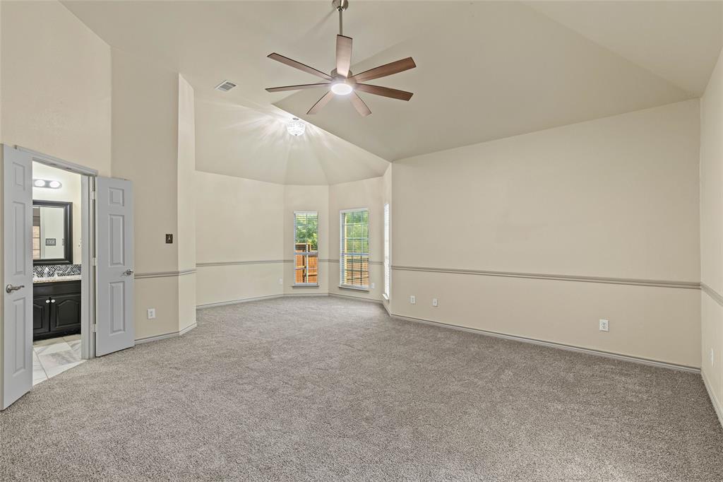 2212 Creek Crossing Drive Property Photo 16